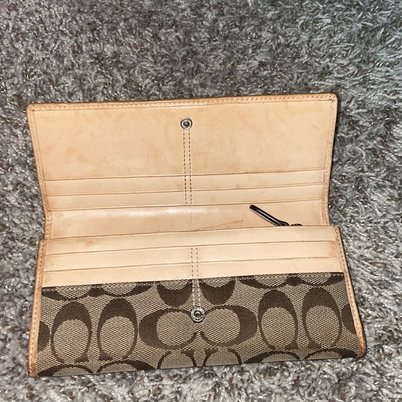 Coach Wallet - Picture 2 of 3